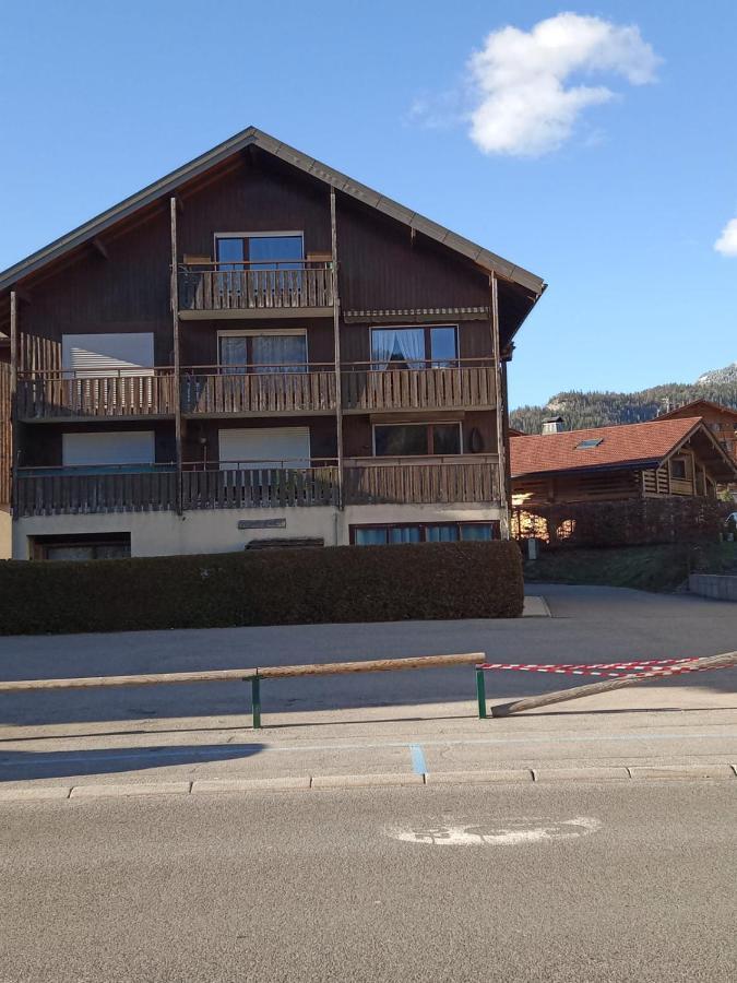 Appart La Porte Des Neiges - Saint Jean De Sixt Esterno foto